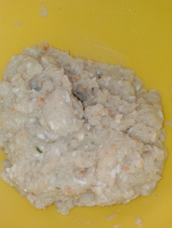 Плавная смена вкуса: рыбные тефтели и простой соус на каждый день