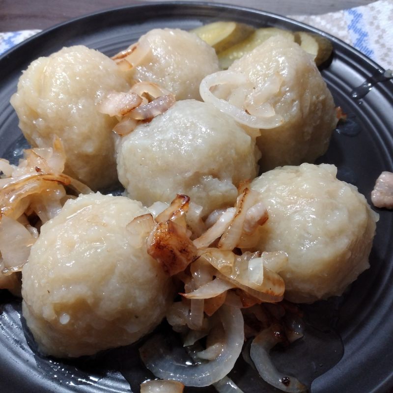 Картофельные клецки с душой: спокойное объяснение белорусского ужина и его вкуса