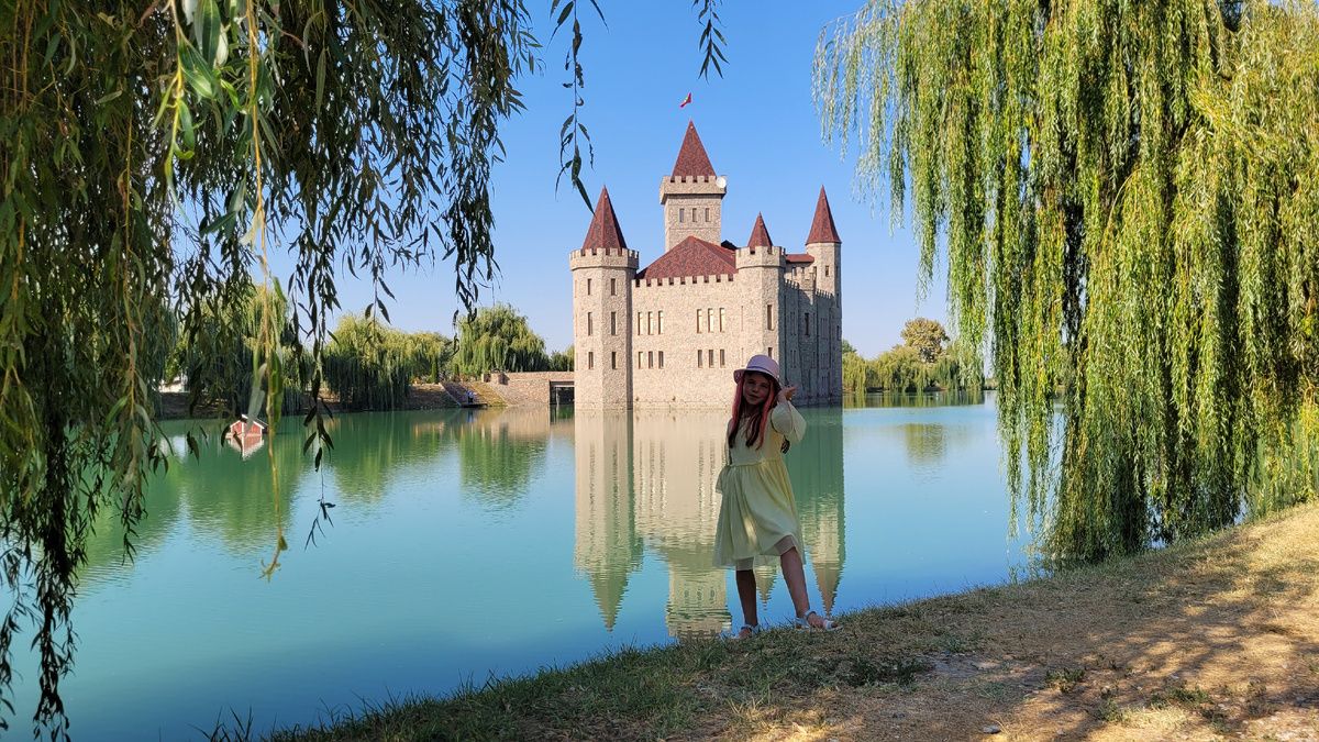 Шато Эркен: загадочный замок на Кавказе