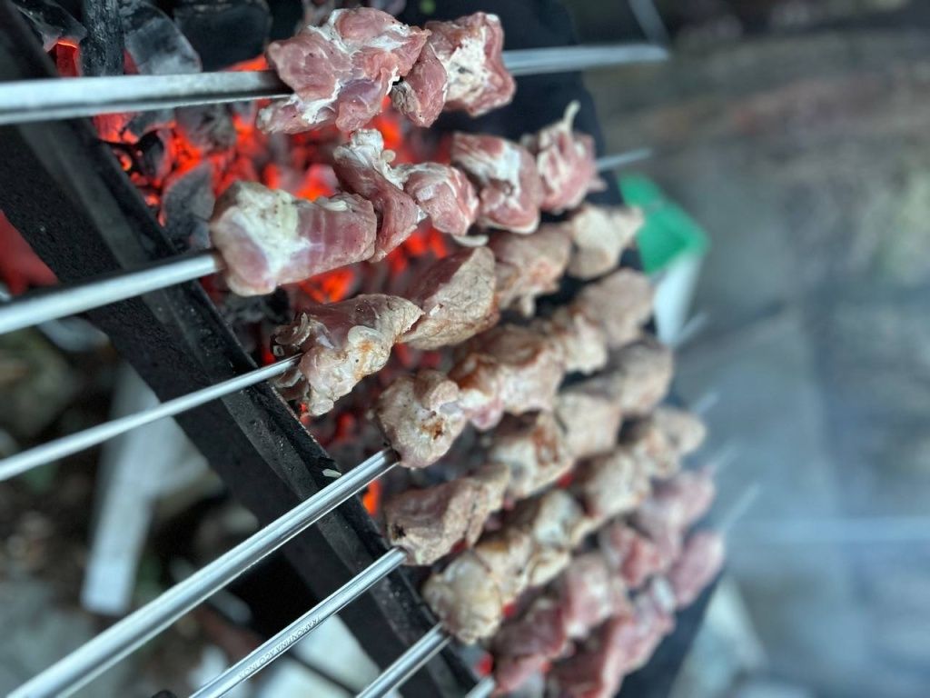 Как легко и быстро очистить ваш мангал и гриль: секреты без усилий