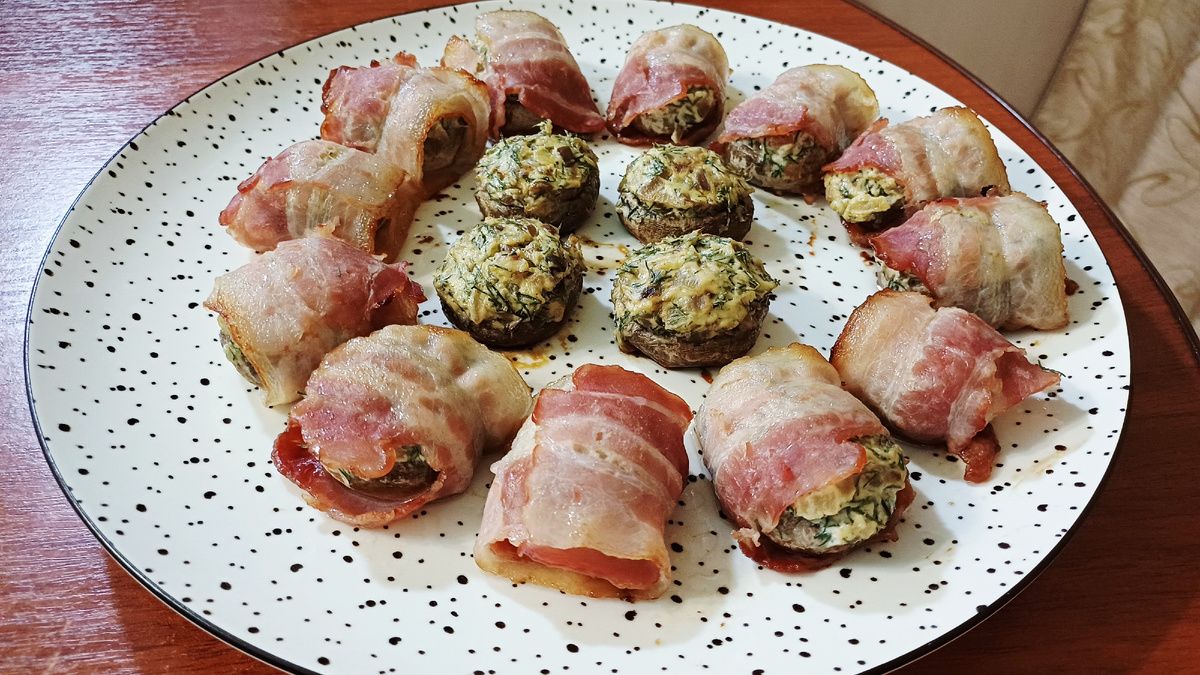 Фаршированные шампиньоны: идеальная закуска, которая удивит ваших друзей