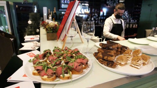 Рестораторы Нижнего Новгорода требуют увеличить выпуск поваров