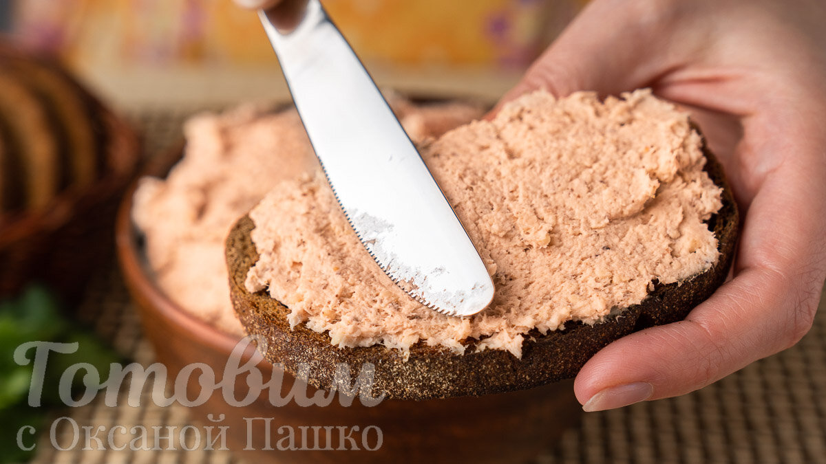 Необычный мясной паштет с орехами: идеальная замена колбасе