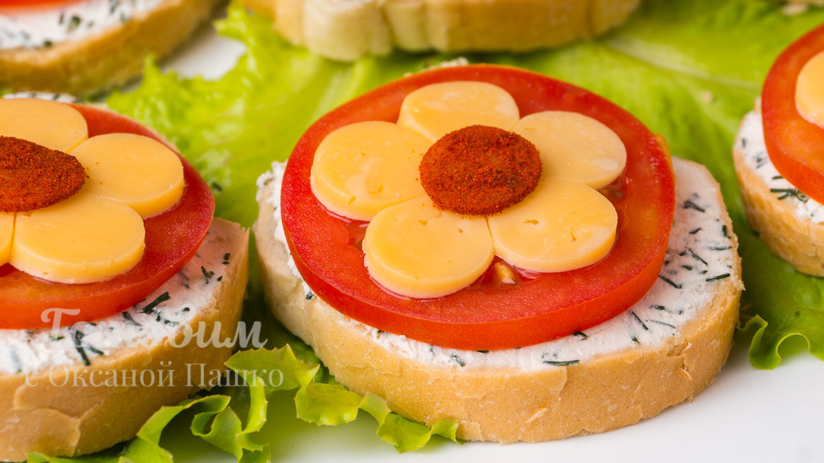 Как создать эффектные бутерброды с цветами для праздничного стола