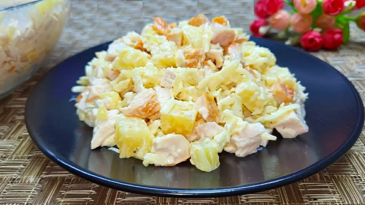 Салат для внезапных гостей: просто, быстро и вкусно