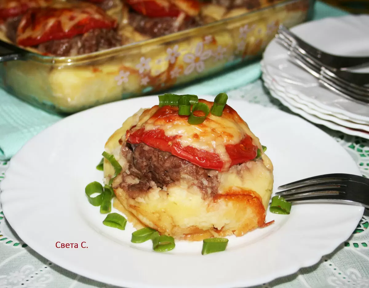 Картофельное гнездышко с мясом — вкусное и оригинальное решение для семейного ужина