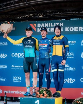 ����� ������� ���� ������������ ��������� ������ ������� � ʸ���